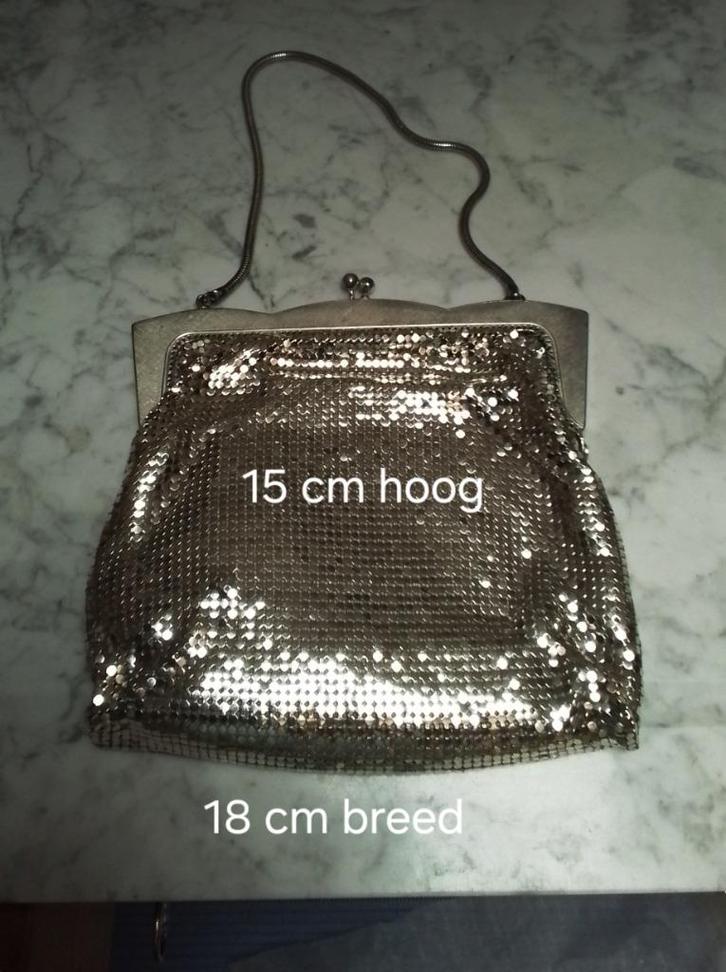 Zilver mesh vintage handtas, Handtassen en Accessoires, Tassen | Damestassen, Handtas, Ophalen of Verzenden