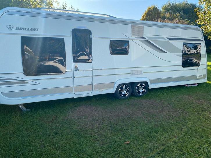 Fendt Brillant 700, Caravans en Kamperen, Caravans, Particulier, Fendt, Airco, Douche, Ophalen