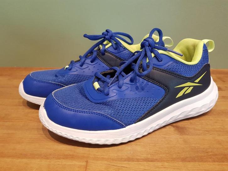 Sportschoen/sneaker Reebok (Maat 38), Kinderen en Baby's, Kinderkleding | Schoenen en Sokken, Gebruikt, Sportschoenen, Jongen