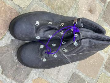 Chaussures de securité beschikbaar voor biedingen