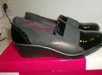 mooie schoenen maat 39  -1 x gedragen, Ophalen, Zo goed als nieuw, Instappers