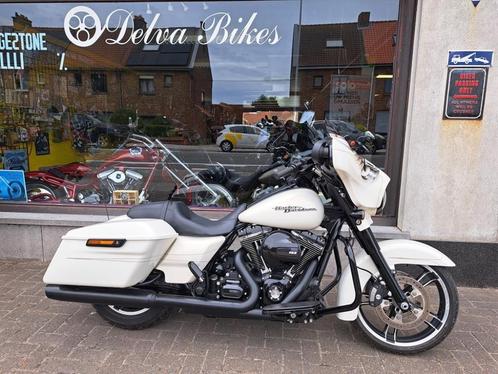 Harley Streetglide FLHXS 2014 - 6014 km, Motos, Motos | Harley-Davidson, Entreprise, Tourisme, plus de 35 kW, 2 cylindres, Enlèvement