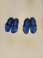 2 paar slippers maat 32, Kinderen en Baby's, Kinderkleding | Schoenen en Sokken, Ophalen of Verzenden, Zo goed als nieuw