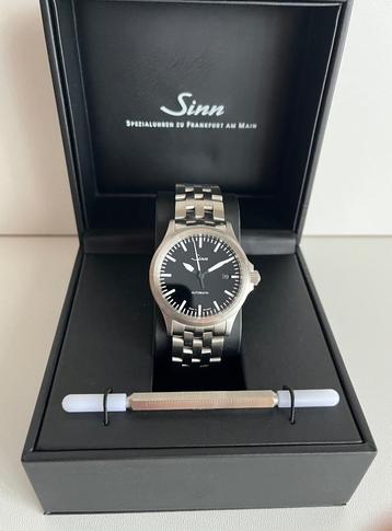 NIEUW SINN 556 I PILOTSTRAP finelink AUTOMATIC beschikbaar voor biedingen