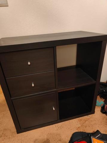 Kallax met 2 schuiven en deur beschikbaar voor biedingen