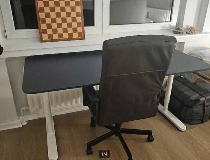 Table bureau Bekant Ikea, Huis en Inrichting, Bureaus, Zo goed als nieuw, Bureau, In hoogte verstelbaar, Ophalen