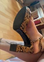 Plateauhakken maat 40, Kleding | Dames, Schoenen, Bruin, Verzenden, Zara, Zo goed als nieuw