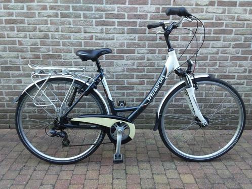 Dames-meisjesfiets minerva ascot in goede staat, Fietsen en Brommers, Fietsen | Dames | Damesfietsen, Zo goed als nieuw, Versnellingen
