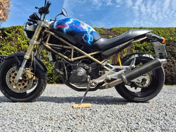Ducati Monster 900M beschikbaar voor biedingen