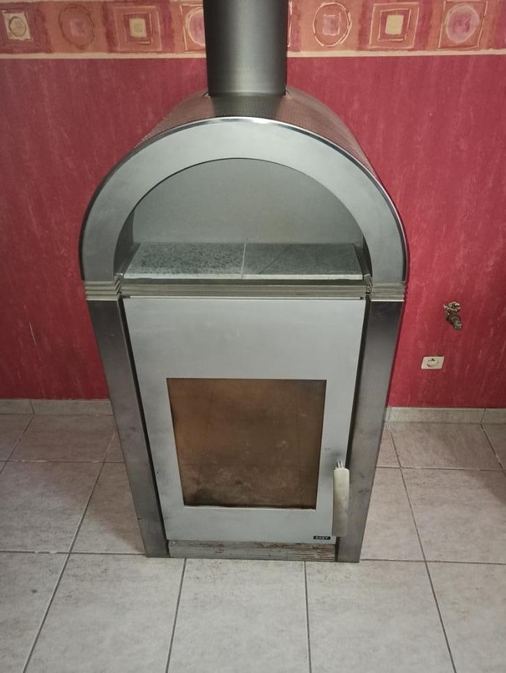 hout kachel, Huis en Inrichting, Kachels, Zo goed als nieuw, Vrijstaand, Houtkachel, Hout, Ophalen