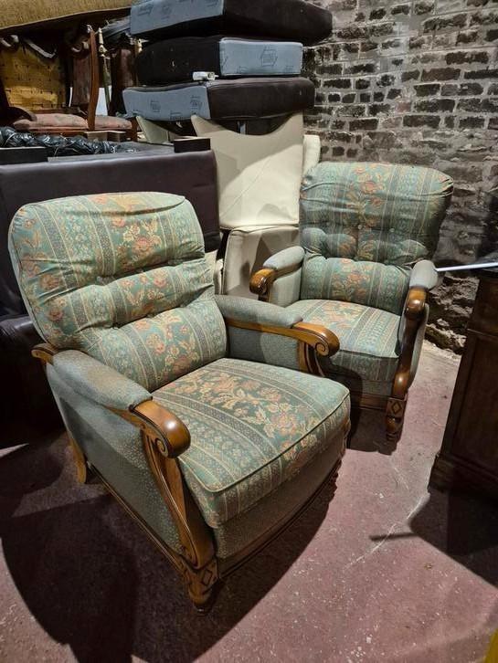 Paar antieke fauteuils, Huis en Inrichting, Stoelen, Zo goed als nieuw, Twee, Ophalen