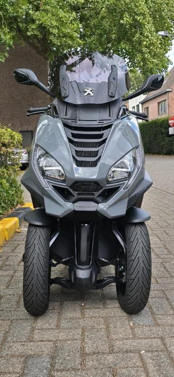 Peugeot Metropolis GT 400cc met autorijbewijs beschikbaar voor biedingen