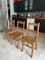 Set van 3 massief houten stoelen - rustieke landelijke stijl, Huis en Inrichting, Ophalen, Gebruikt, 3 chaises en bois massif – style rustique campagne