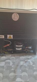 Kleine ijskast, Elektronische apparatuur, Koelkasten en IJskasten, Ophalen