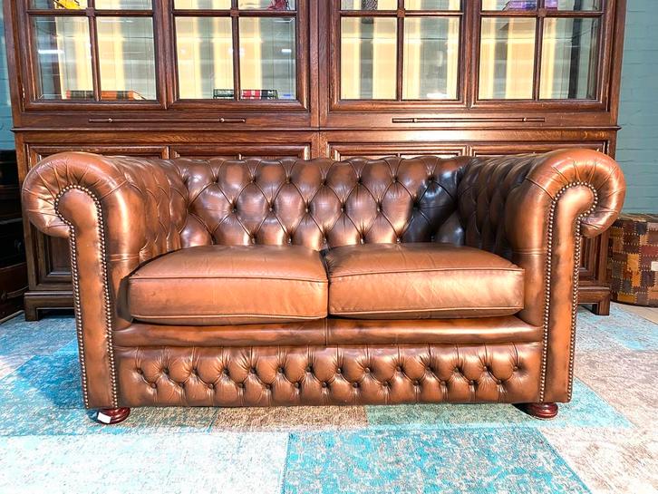 Engelse Springvale Chesterfield zetel Tabaco bruin, Huis en Inrichting, Zetels | Zetels, Leer, Ophalen of Verzenden