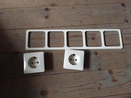094. Restpartij Peha schakelmateriaal, Hobby en Vrije tijd, Elektronica-componenten, Nieuw, Ophalen of Verzenden