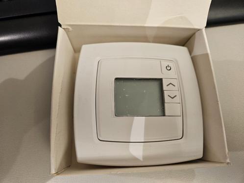 thermostaat Thermia warmtepomp, Doe-het-zelf en Bouw, Thermostaten, Nieuw, Ophalen