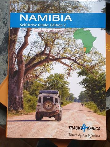 reisgids en kaart NAMIBIE (Engels)