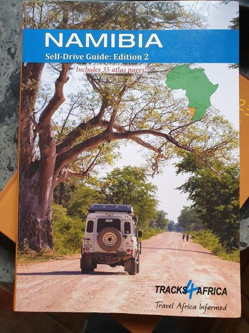 reisgids en kaart NAMIBIE (Engels), Livres, Guides touristiques, Comme neuf, Guide ou Livre de voyage, Afrique, Autres marques