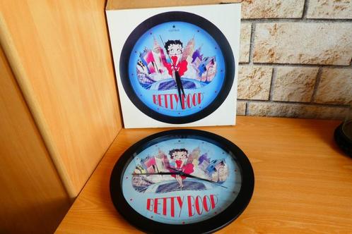 Betty Boop Vintage 1994 gesigneerde zwarte ronde klok, Verzamelen, Beelden en Beeldjes, Nieuw, Mens, Ophalen of Verzenden