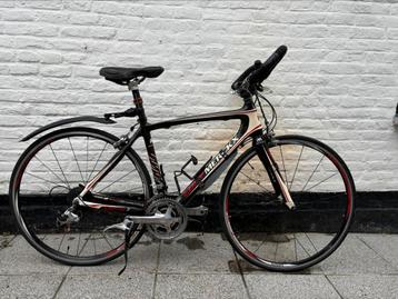 2 Eddy Merckx koersfietsen beschikbaar voor biedingen
