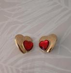 Boucles d'oreilles dorés Coeur Loris Azzaro vintage strass, Comme neuf, Rouge, Enlèvement ou Envoi