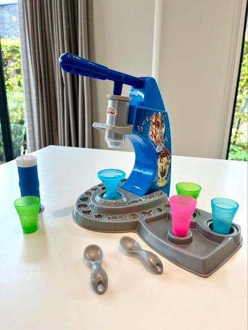 Play-doh softijs machine, Enlèvement, Comme neuf