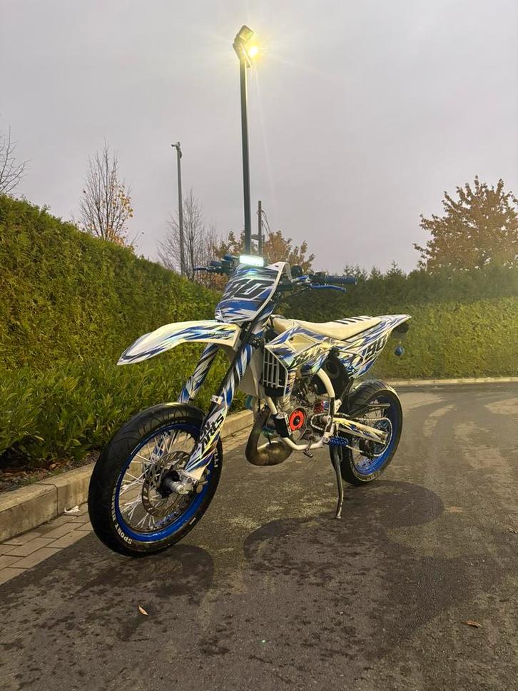 beta rr 100 2fast, Fietsen en Brommers, Brommers | Overige merken, Zo goed als nieuw, Ophalen