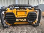Radio Dewalt sur batterie et 230 V, Bricolage & Construction, Outillage | Autres Machines, Enlèvement
