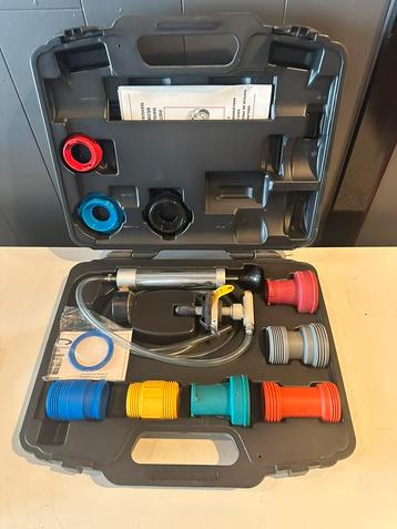 Unitest cooling system presure tester beschikbaar voor biedingen