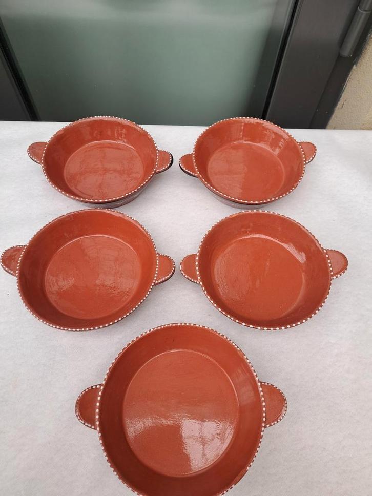 5 plats portugais, Maison & Meubles, Cuisine | Casseroles & Poêles, Utilisé, Enlèvement ou Envoi