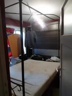 Lit en bal daquin comme neuf, Enlèvement, Comme neuf