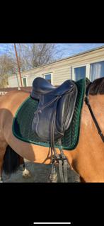 Selle de dressage, Dieren en Toebehoren, Paarden en Pony's | Zadels, Ophalen, Gebruikt, Dressuur