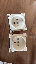 Enjoliveur Niko prise, Bricolage & Construction, Enlèvement, Neuf, Interrupteur