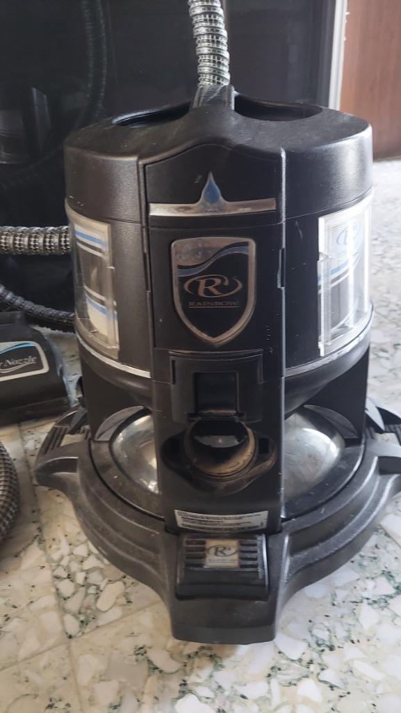 Rainbow  stofzuiger, Elektronische apparatuur, Stofzuigers, Gebruikt, Stofzuiger, 1200 tot 1600 watt, Reservoir, Ophalen