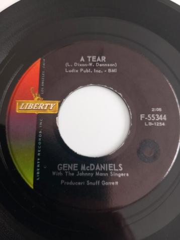 GENE McDANIELS .A TEAR. POPCORN USA 45T, Enlèvement ou Envoi, Comme neuf