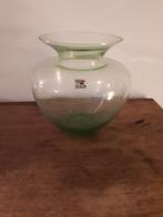Beau vase en verre vert, Maison & Meubles, Enlèvement ou Envoi, Comme neuf, Vert, Verre