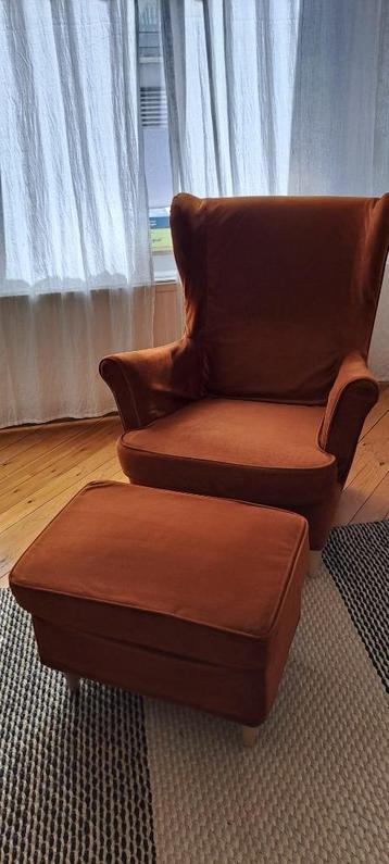 Ikea Stradmond + repose-pieds + Housse BEMZ beschikbaar voor biedingen