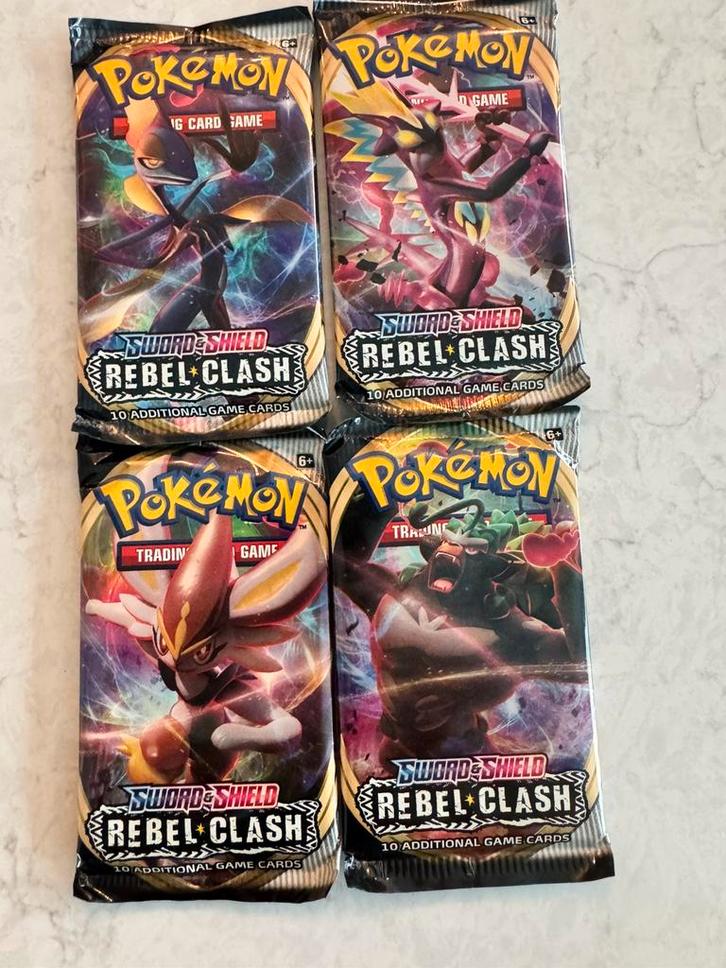 Pokemon Rebel Clash sealed boosterpacks artset, Hobby & Loisirs créatifs, Jeux de cartes à collectionner | Pokémon, Neuf, Enlèvement ou Envoi