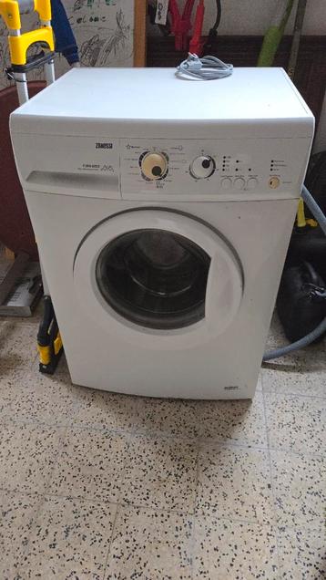 Zanussi wasmachine Plexi dose beschikbaar voor biedingen