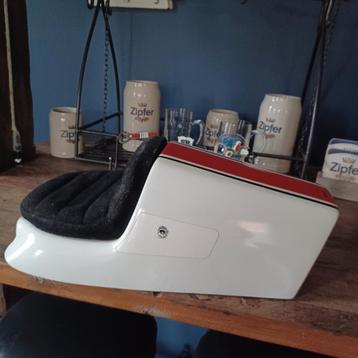 Yamaha TZ 250/350 racezit beschikbaar voor biedingen