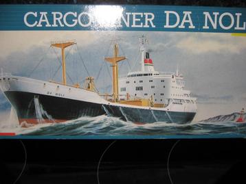 bouwdoos van een cargo liner schip beschikbaar voor biedingen