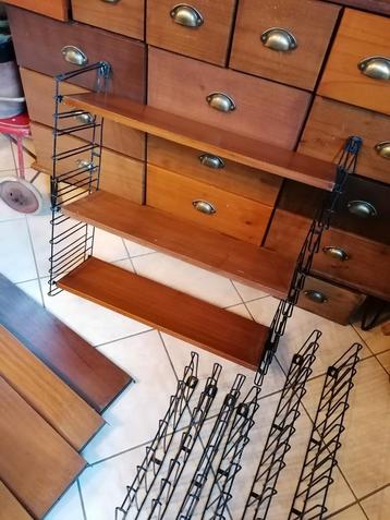 Lot Tomado Holland vintage étagères en bois, plaqué beschikbaar voor biedingen