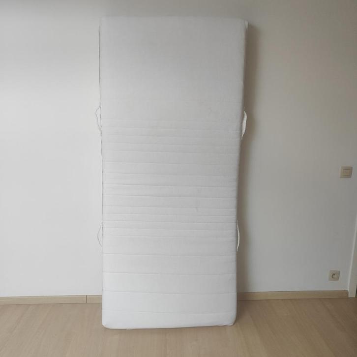 Matelas, Huis en Inrichting, Slaapkamer | Matrassen en Bedbodems, Gebruikt, Matras, 90 cm, 200 cm, Eenpersoons, Ophalen