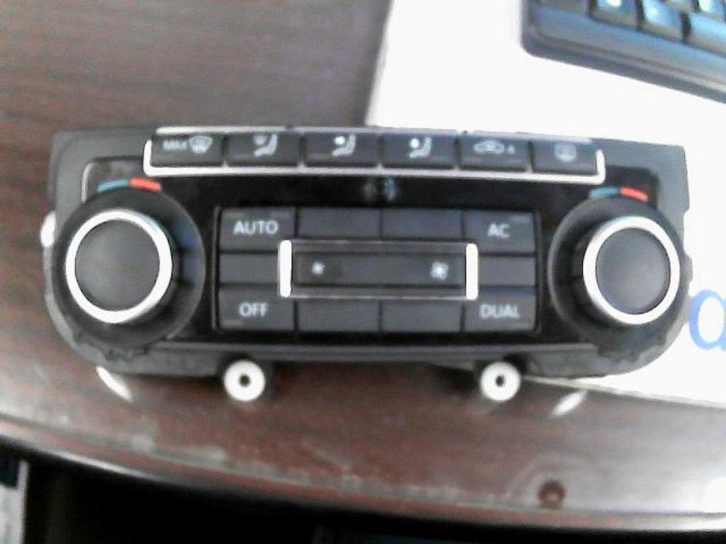 Commande de chauffage  VW Golf 6 1.6TDi 5K0907044BS (186A), Auto-onderdelen, Overige Auto-onderdelen, Gebruikt, Ophalen of Verzenden