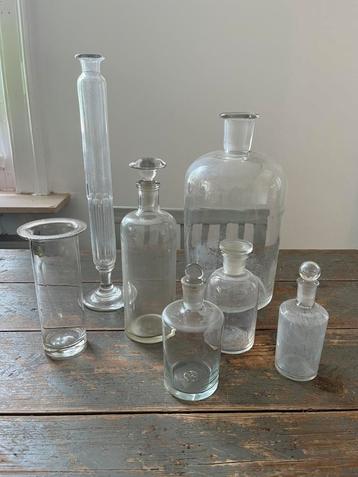 ANTIEK GLAS LABO STOPFLESSEN GLAS GLASWERK beschikbaar voor biedingen