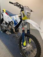 Husqvarna FE 450 MY'24 ref. LS 3240, Motoren, 450 cc, Bedrijf, Enduro, Minimaal motorrijbewijs A2