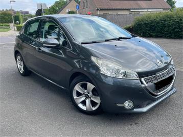 Peugeot 208 1.4 Benzine, 60.000 km Eerste eigenaar beschikbaar voor biedingen