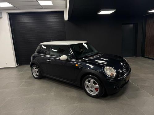 MINI COOPER BENZINE 135.000 KM EXPORT/HANDEL, Auto's, Mini, Bedrijf, Cooper, Bluetooth, Boordcomputer, Elektrische ramen, Isofix