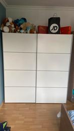 Kleerkast met witte schuifdeuren, Huis en Inrichting, Kasten | Kleerkasten, Ophalen, 200 cm of meer, 150 tot 200 cm, 50 tot 75 cm